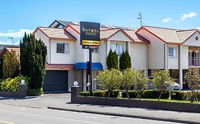 Daffodil Apartments